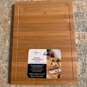 MainStays Bamboo Cutting Board with Tray